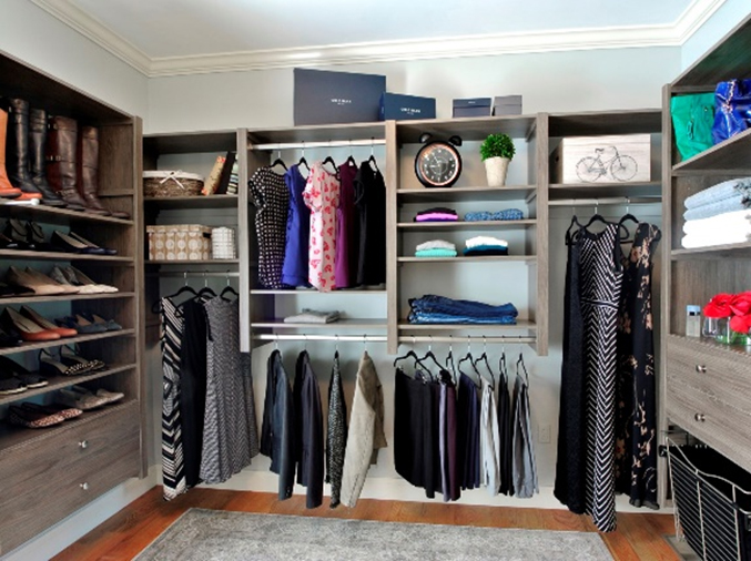 closet floor shelf